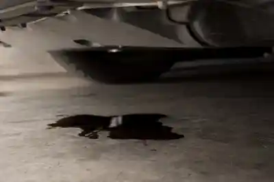 Causes et solutions d'une fuites d'huile sur ma voiture